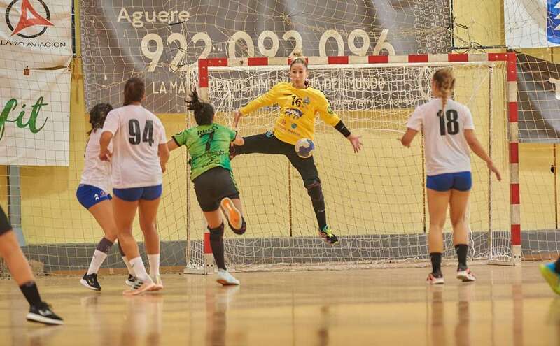 Momento del partido de este sábado/TA.